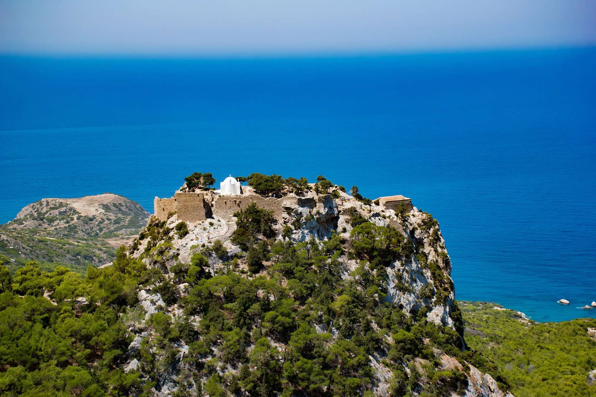 location de voiture Rhodes Château de Monolithos